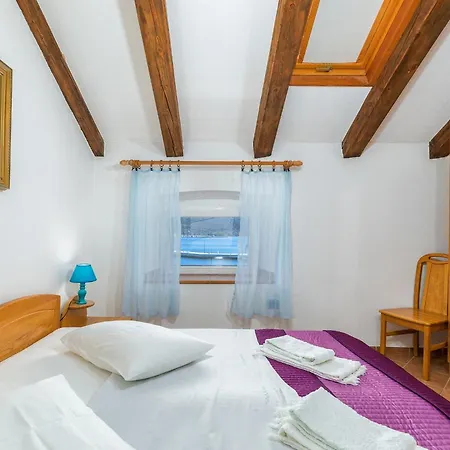 Lungomare Apartment *
